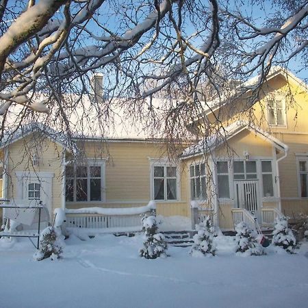 Brinkin Wanha Pappila Hotel Kokkola  Exterior foto